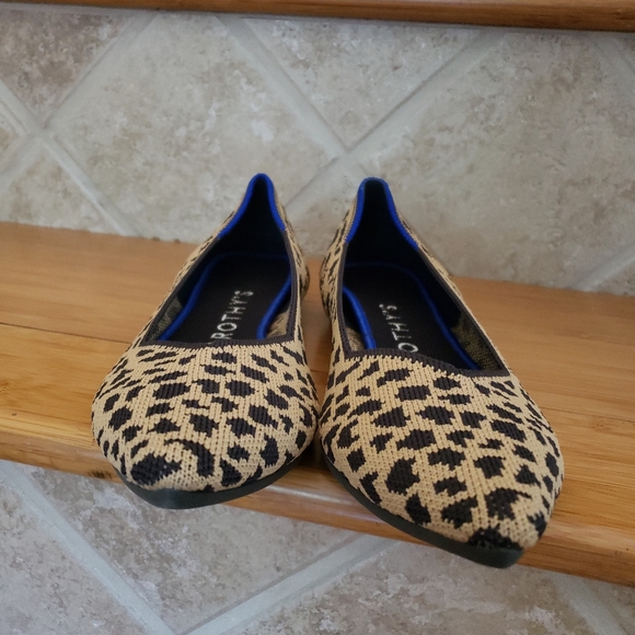 Rothy's Pointed Leopard Retired size 9 Animal - Picture 3 of 7